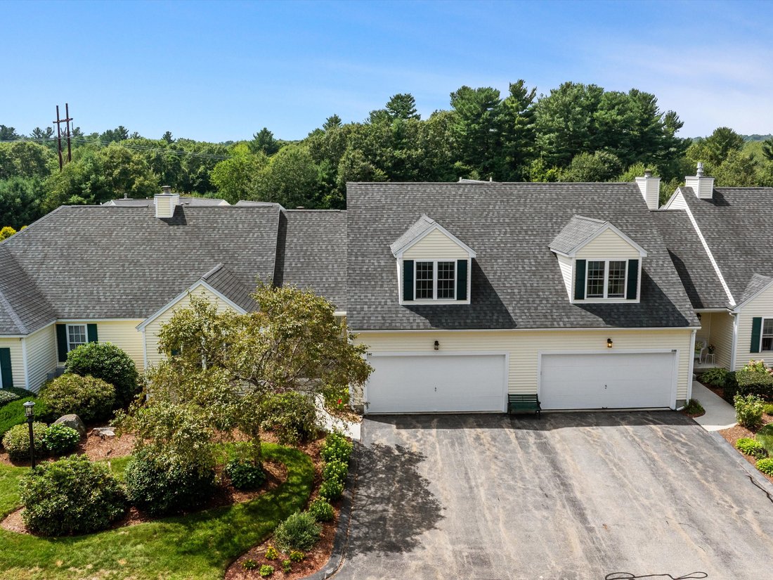 Condo in Sutton, Massachusetts, United States 3 - 18740031
