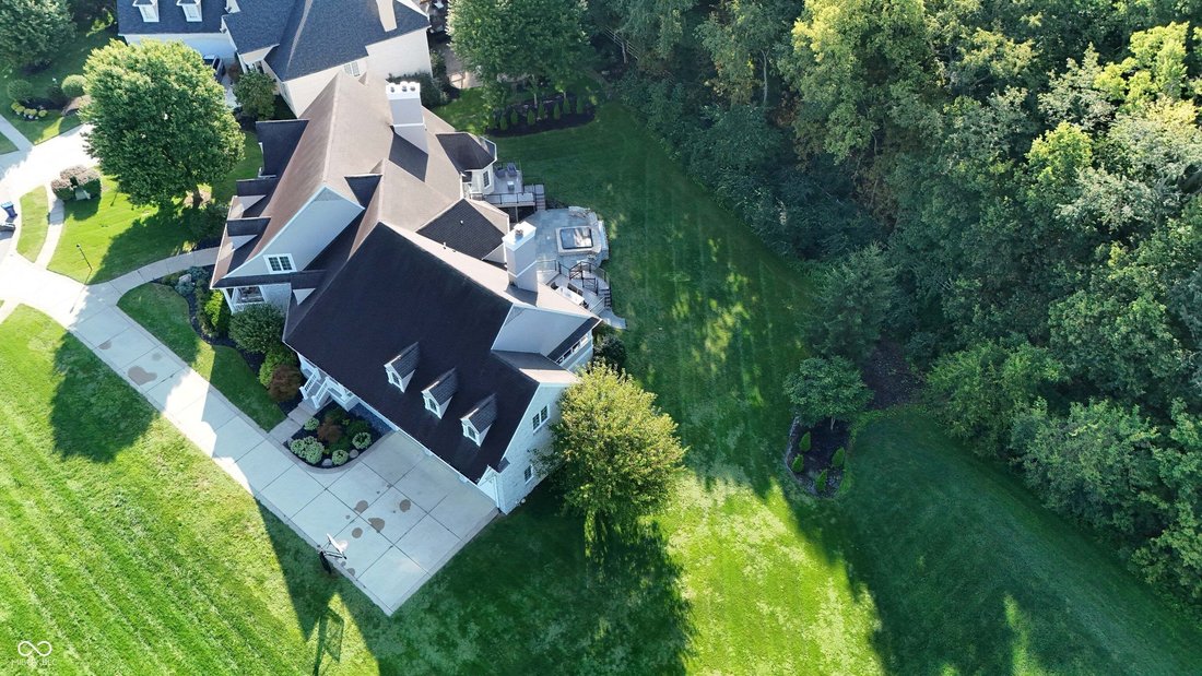 House in Zionsville, Indiana, United States 3 - 18611645