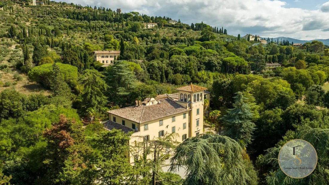 Villa in Centro, Cortona, Tuscany 2 - 18745129