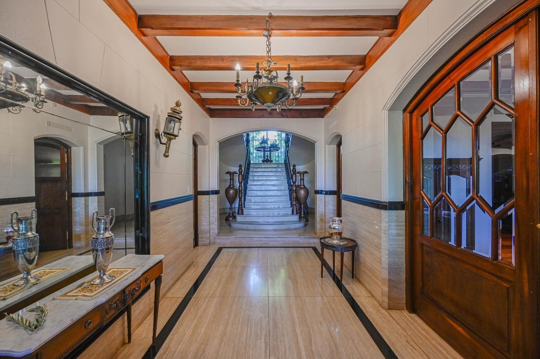 House in Acassuso, Buenos Aires Province, Argentina 3 - 18742216
