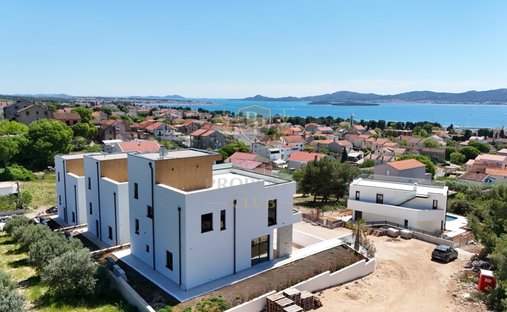 Villa in Sveti Filip i Jakov, Zadar County, Croatia 1