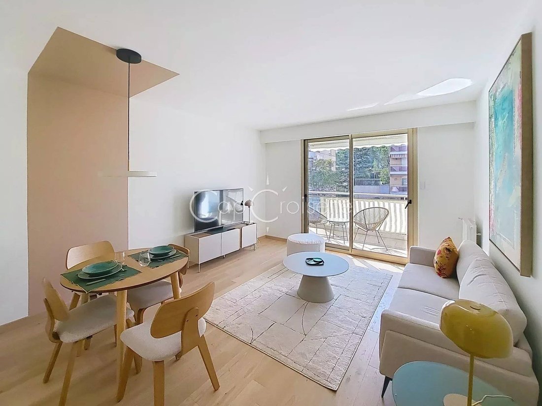 Appartamento a Cannes, Provenza-Alpi-Costa Azzurra, Francia 1 - 17673451