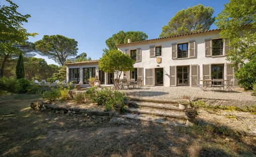 Casa en Le Tholonet, Provenza-Alpes-Costa Azul, Francia 1