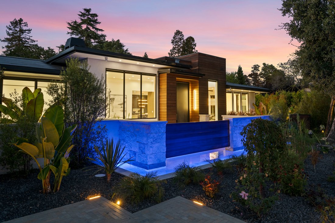 Casa a Los Altos Hills, California, Stati Uniti 1 - 18741357