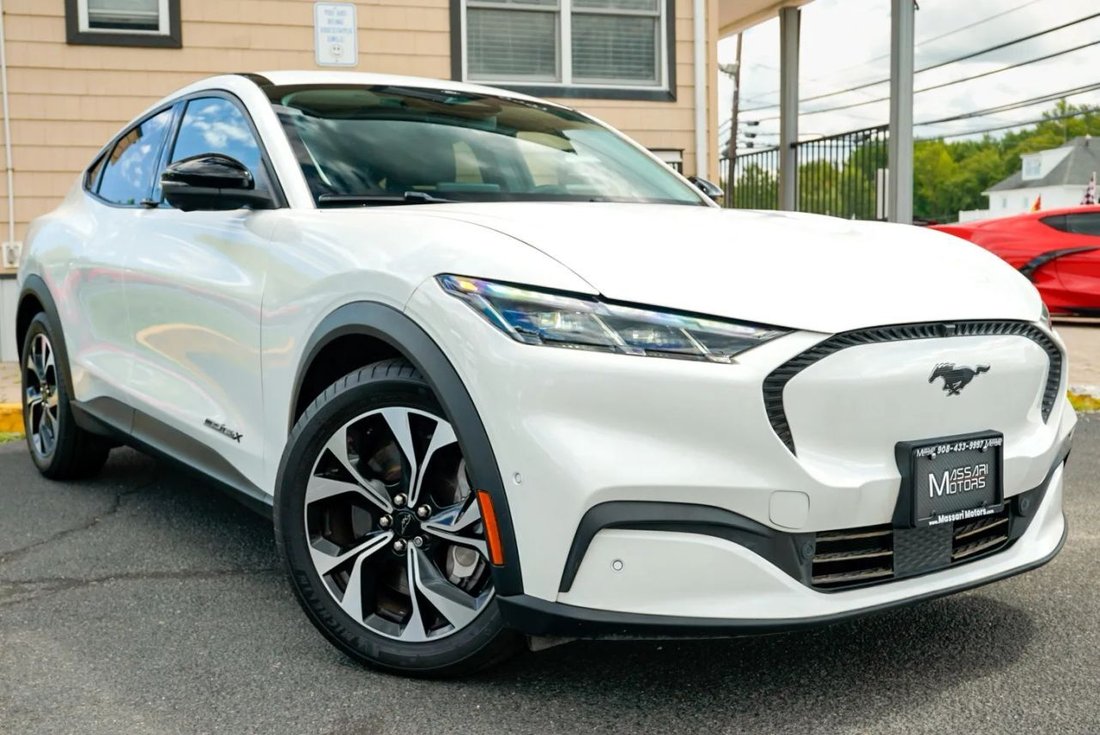 Suv in Atlantic Highlands, NJ, United States 3 - 18745792