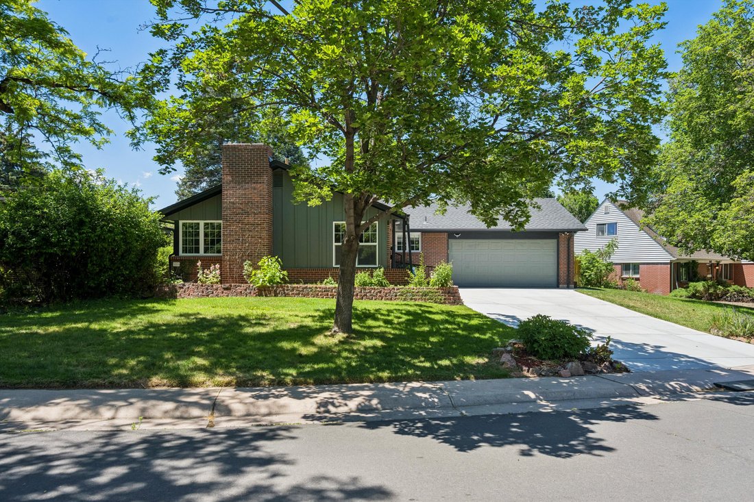 Denver, Colorado, United States 1 - 18740049
