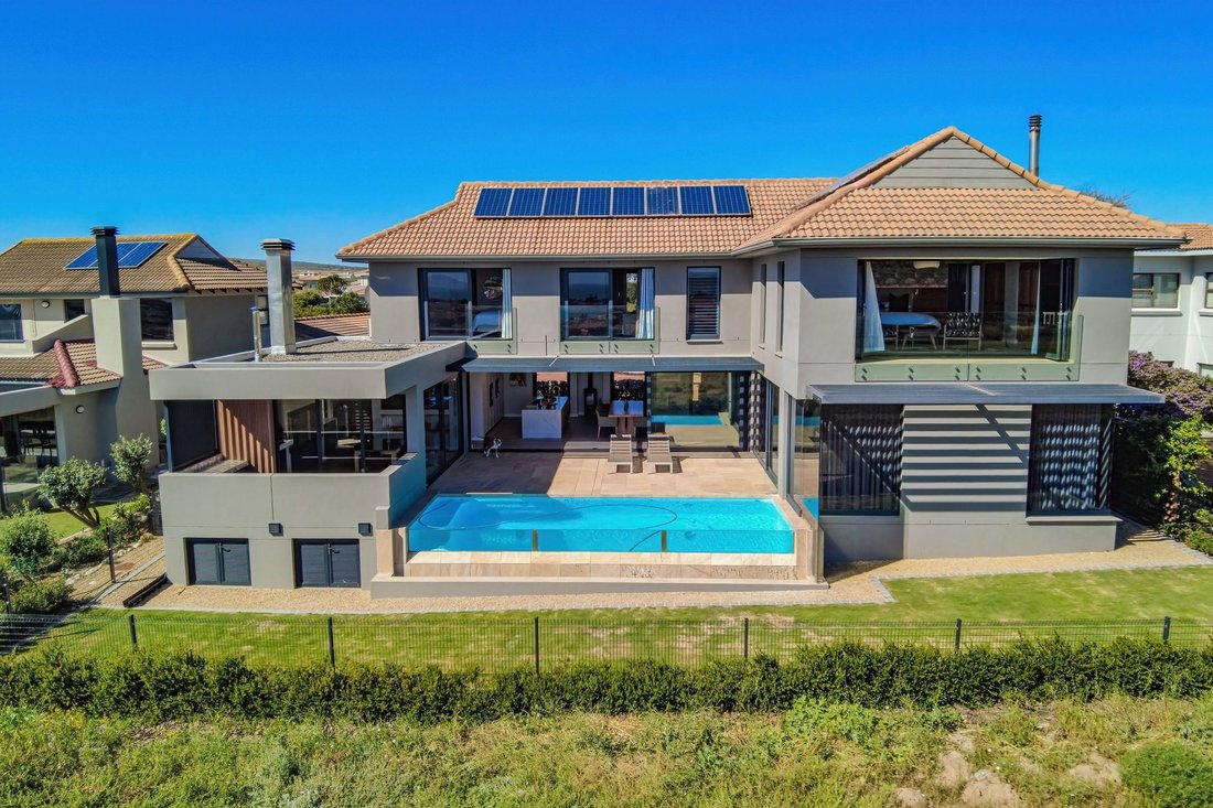 Casa a Country Club, Provincia del Capo Occidentale, Sudafrica 1 - 18742684