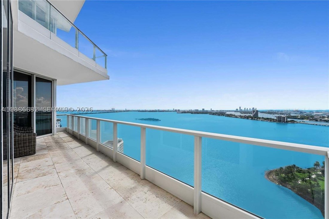 Appartement à Miami, Floride, États-Unis 3 - 16635450