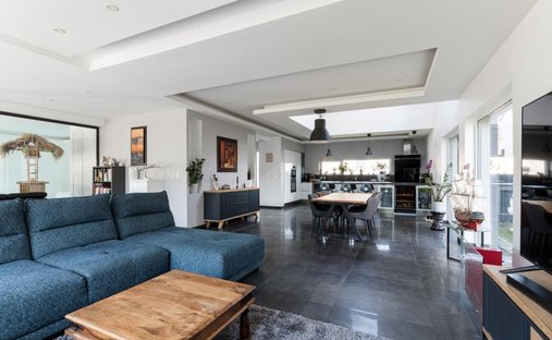 House in Nord et Sud Est, Terville, France 1