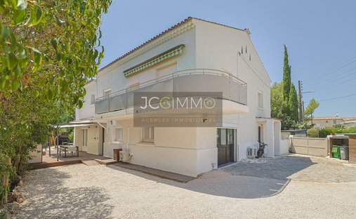 Maison à Aguillon, Toulon, France 1