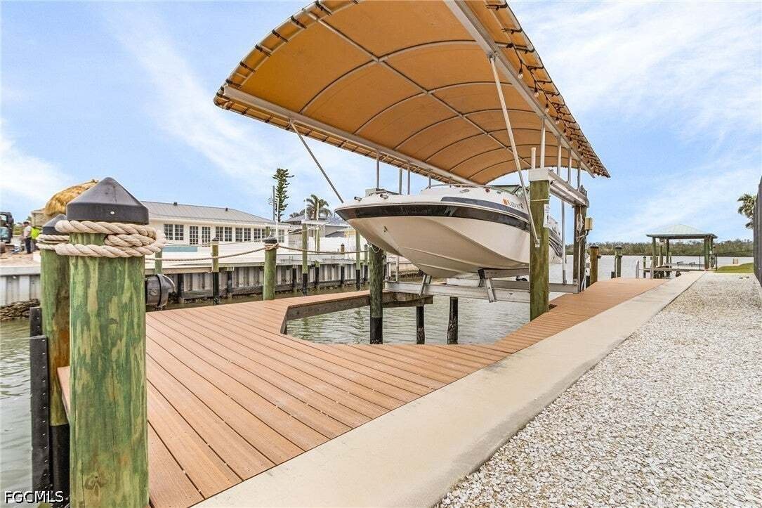 Casa en Fort Myers Beach, Florida, Estados Unidos 2 - 18742766
