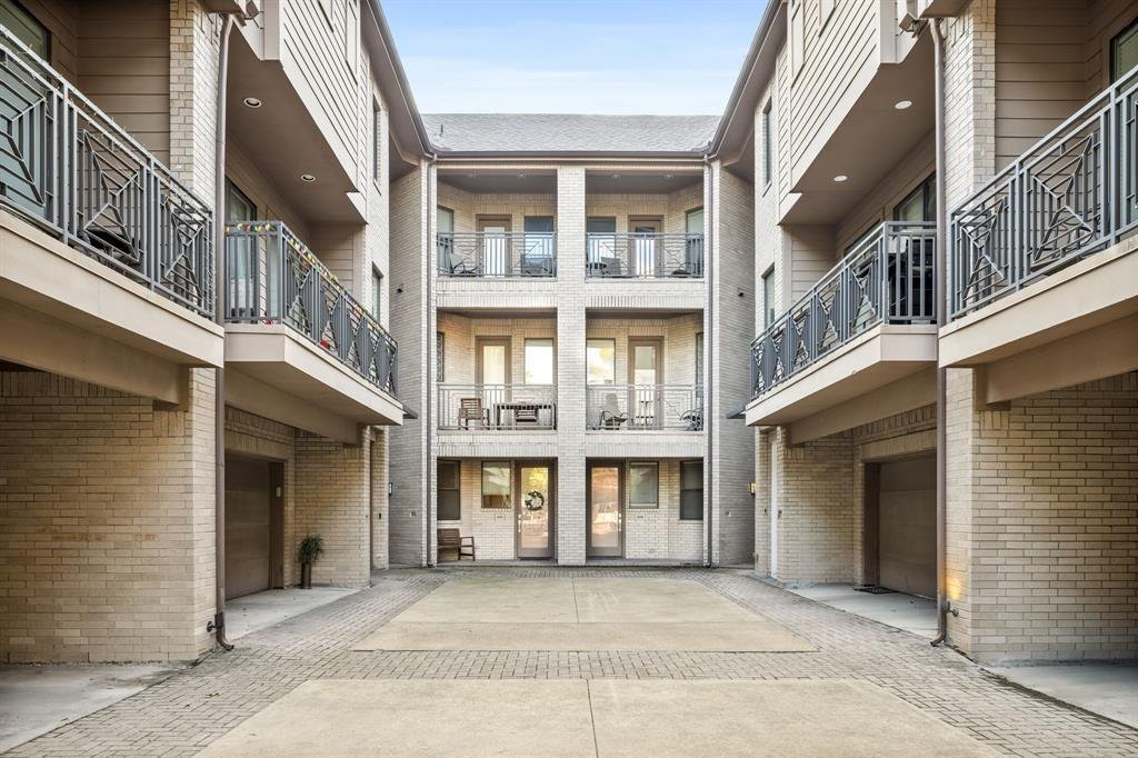 Condo in Dallas, Texas, United States 3 - 18744549