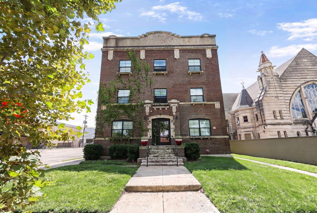 Columbus, Ohio, United States 2 - 18743451