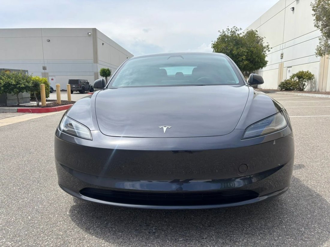 Sedan in Corona, CA, United States 2 - 18745661