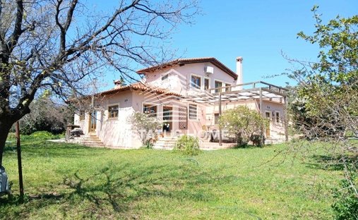 House in Kropia, Attica, Greece 1
