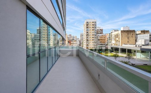 Apartment in Buenos Aires, Buenos Aires, Argentina 1