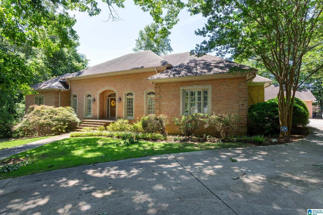 House in Mountain Brook, Alabama, United States 2 - 18743438