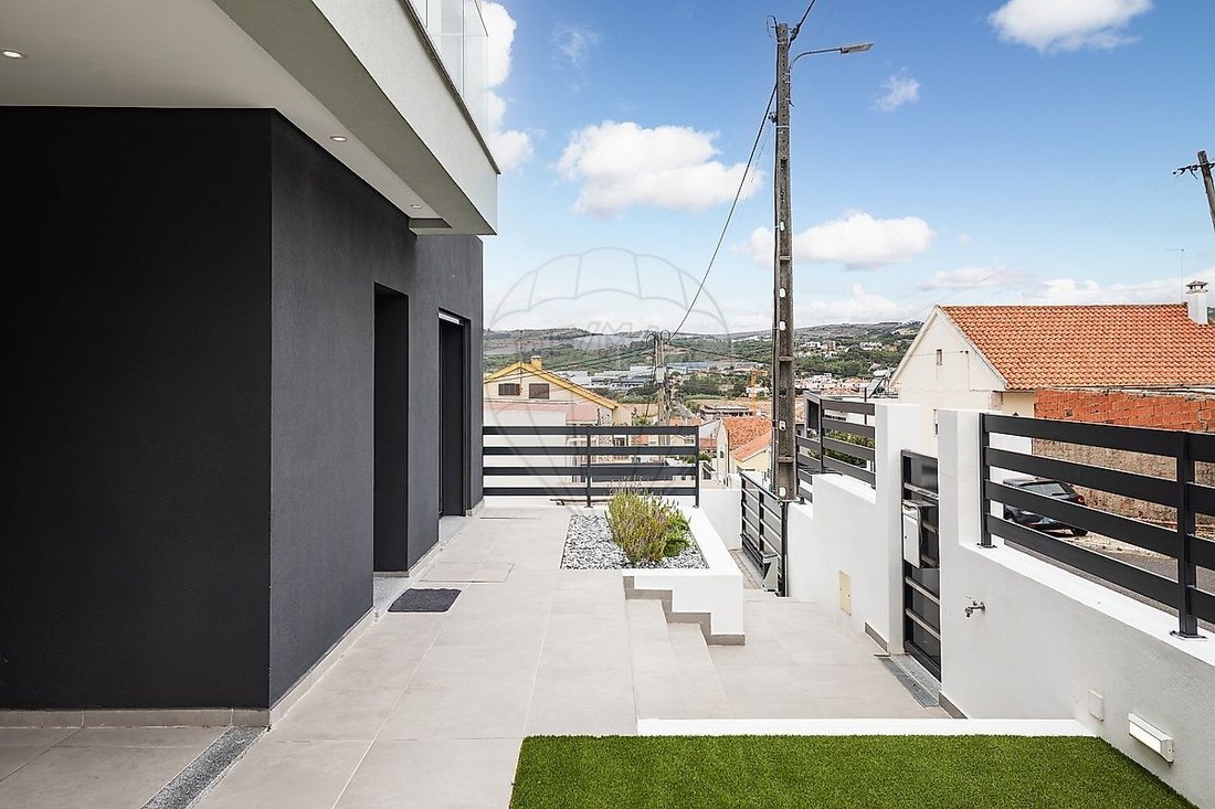 Haus in Vialonga, Lissabon, Portugal 5 - 18740910