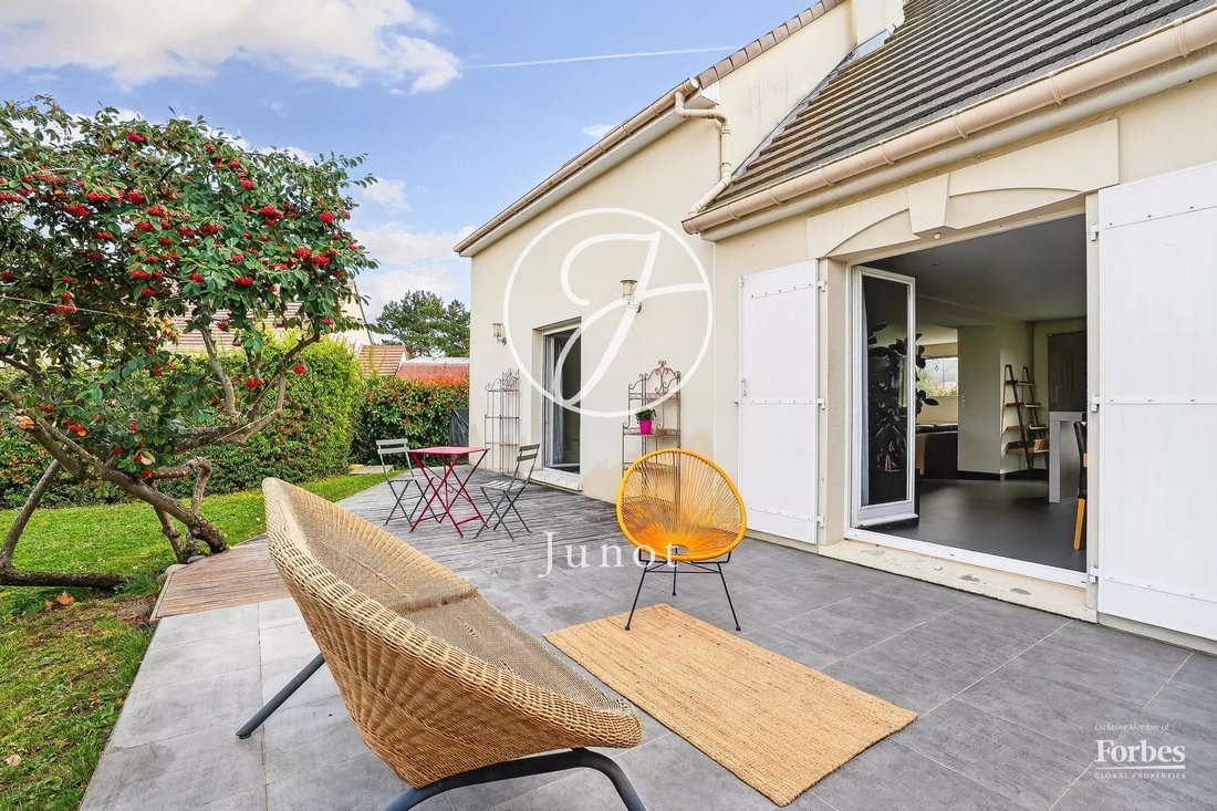 Maison à Plaine des Courlis, Croissy-sur-Seine, France 2 - 17365711
