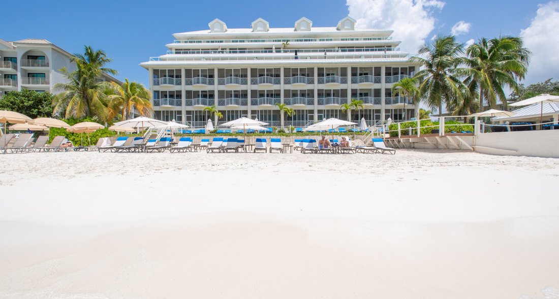 Apartment in George Town, George Town, Cayman Islands 1 - 18740946