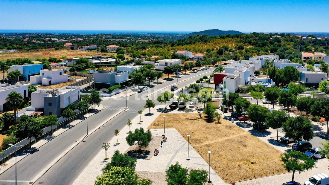 Terreno a Loule (Sao Clemente), Algarve, Portogallo 2 - 15156681