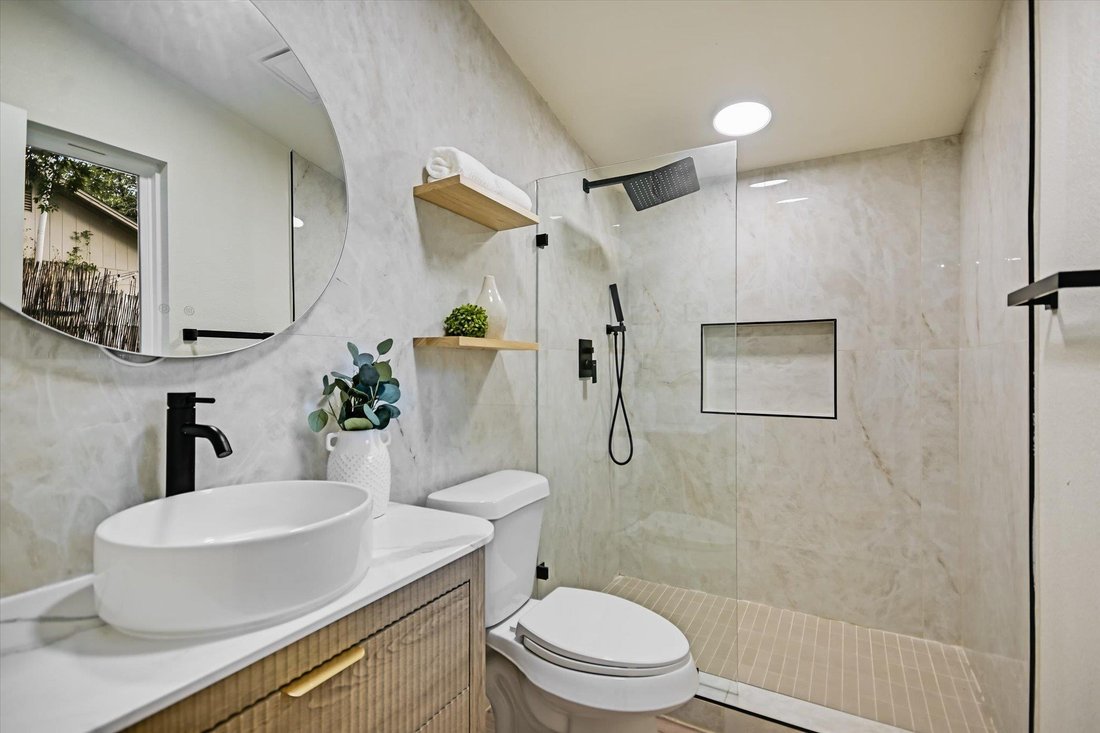 Casa a Austin, Texas, Stati Uniti 5 - 18743655
