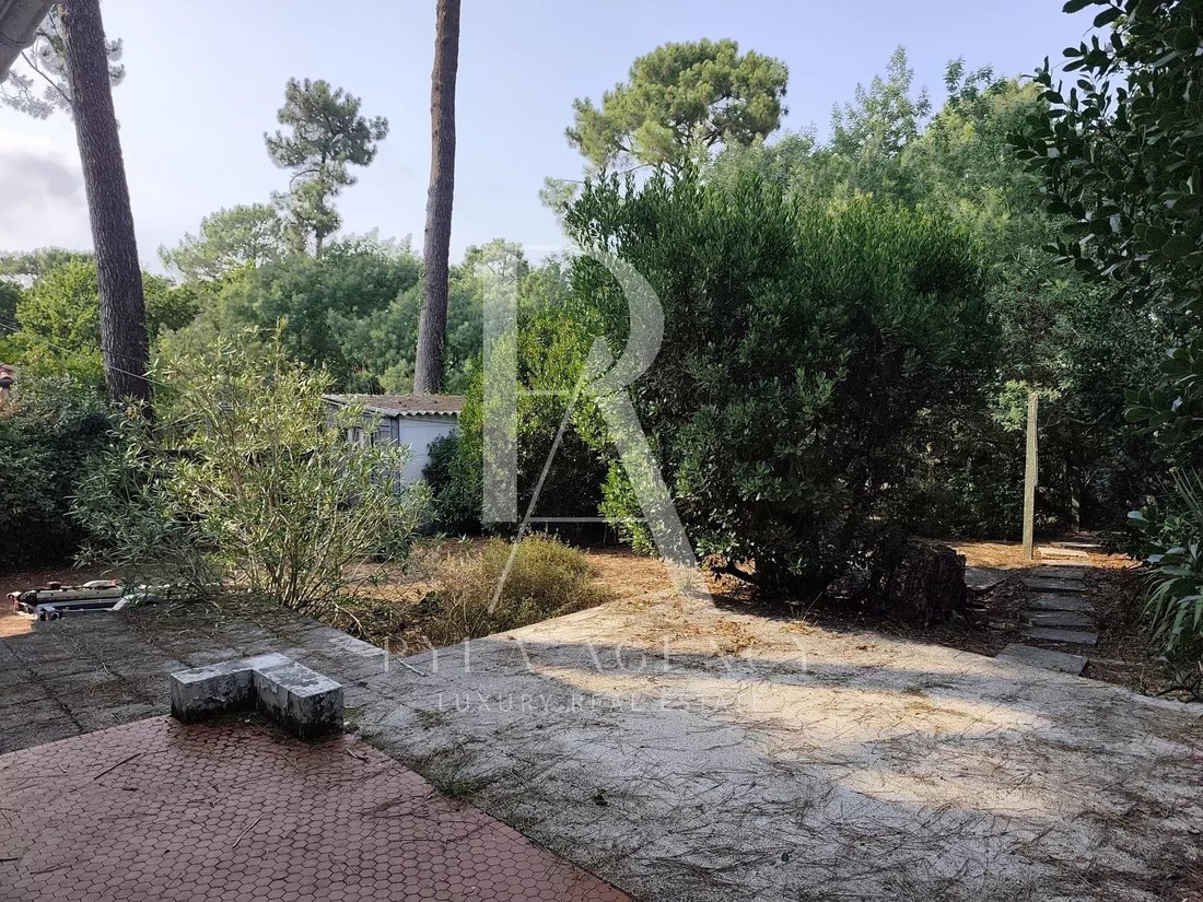 House in Le Moulleau-Les Abatilles, Arcachon, France 1 - 18669740