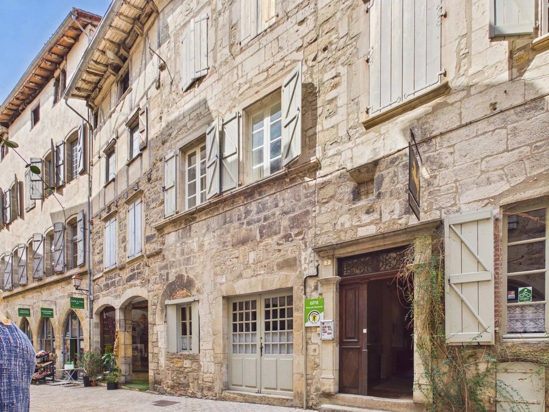 Maison à Saint-Antonin-Noble-Val, Occitanie, France 1 - 18744696