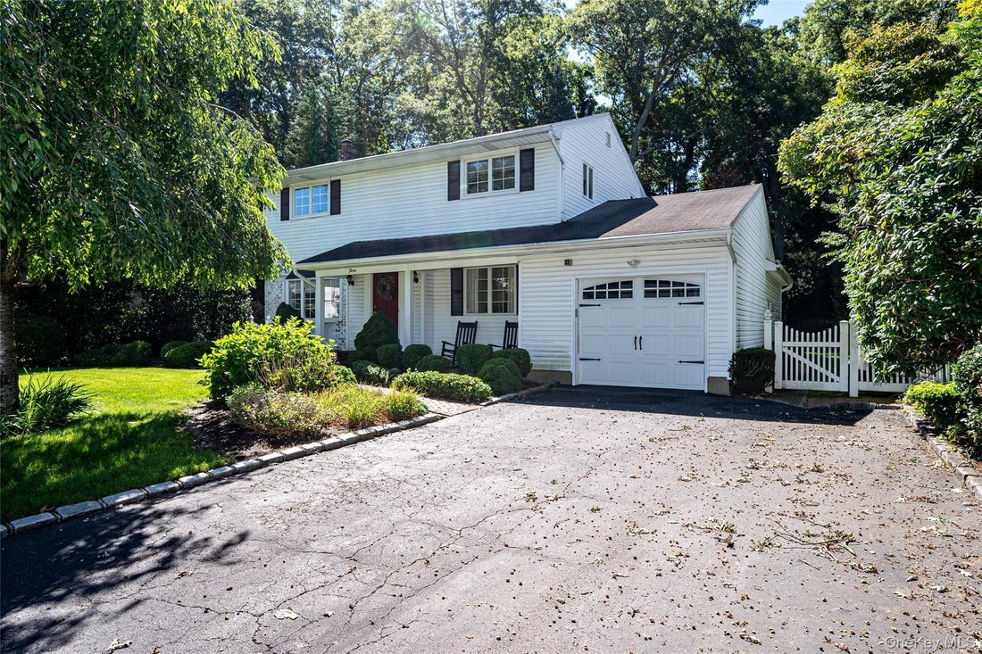 Haus in Commack, New York, Vereinigte Staaten 2 - 18744859