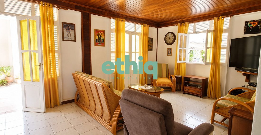 Haus in Le Moule, Grande-Terre, Guadeloupe 4 - 18746136