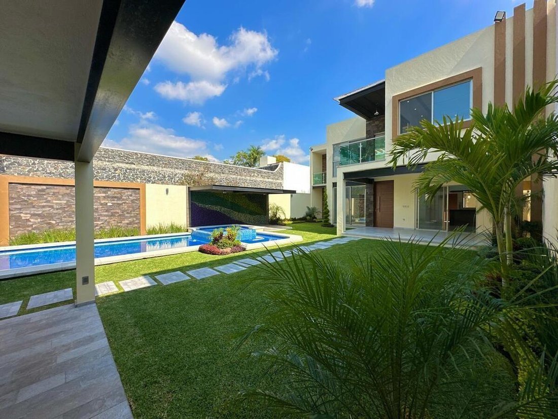 Casa en Cuernavaca, Morelos, México 2 - 18742390