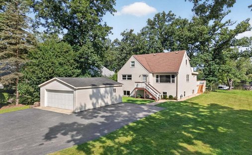 House in Cary, Illinois, United States 1