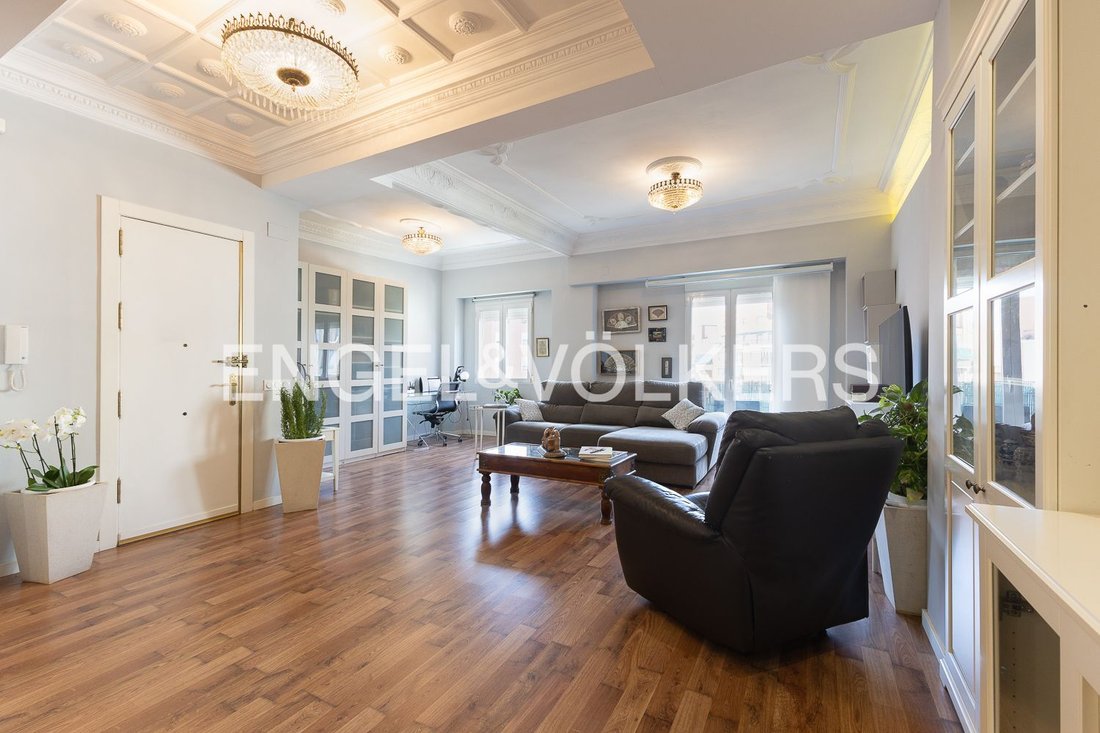 Wohnung in l'Eixample, Valencia, Spanien 4 - 18745084