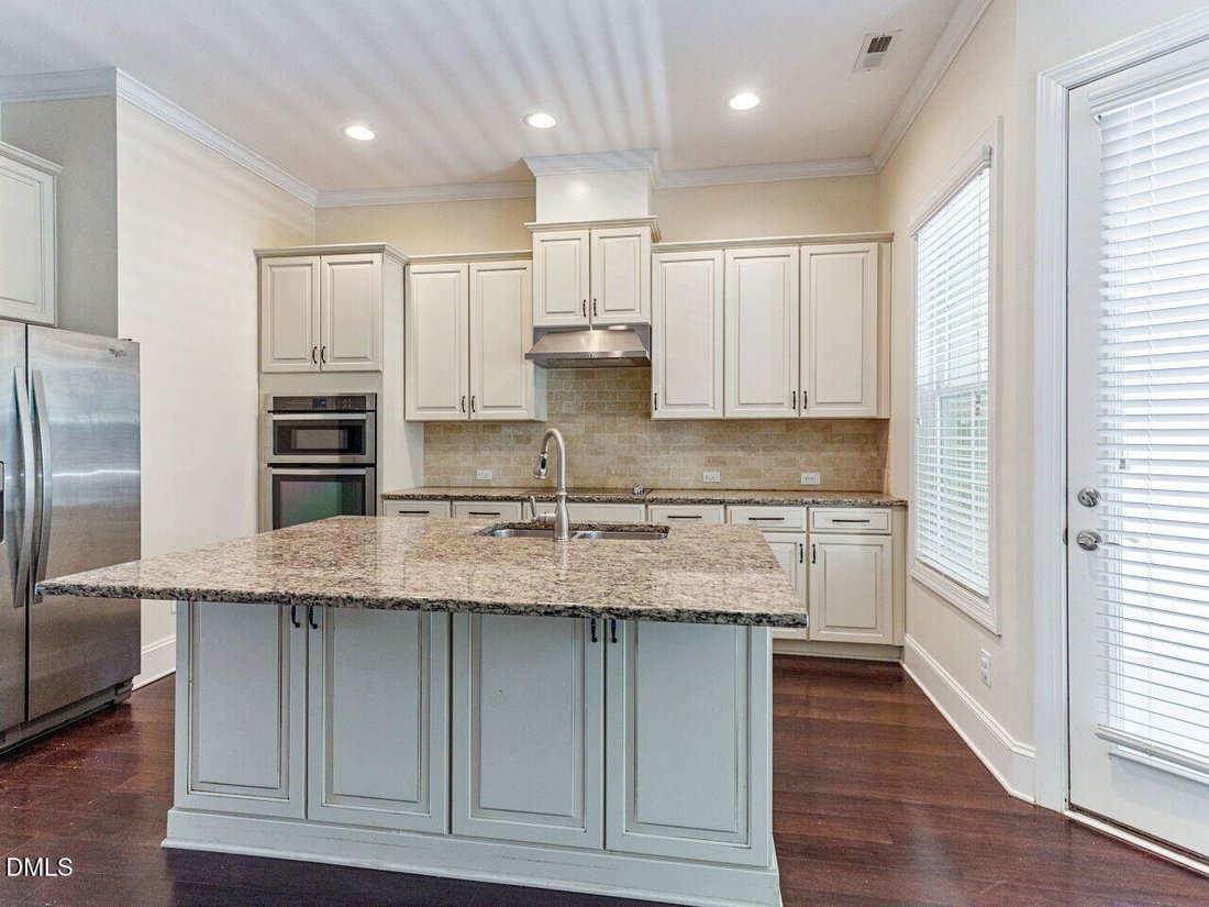 Townhouse in Raleigh, North Carolina, United States 4 - 18612344