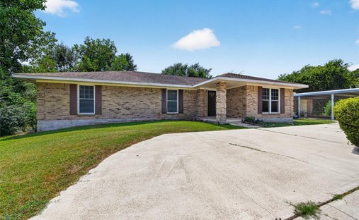 House in Santa Fe, Texas, United States 1