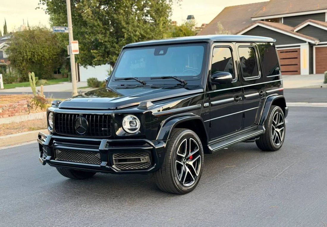 Suv in North Hills, CA, United States 5 - 18745807