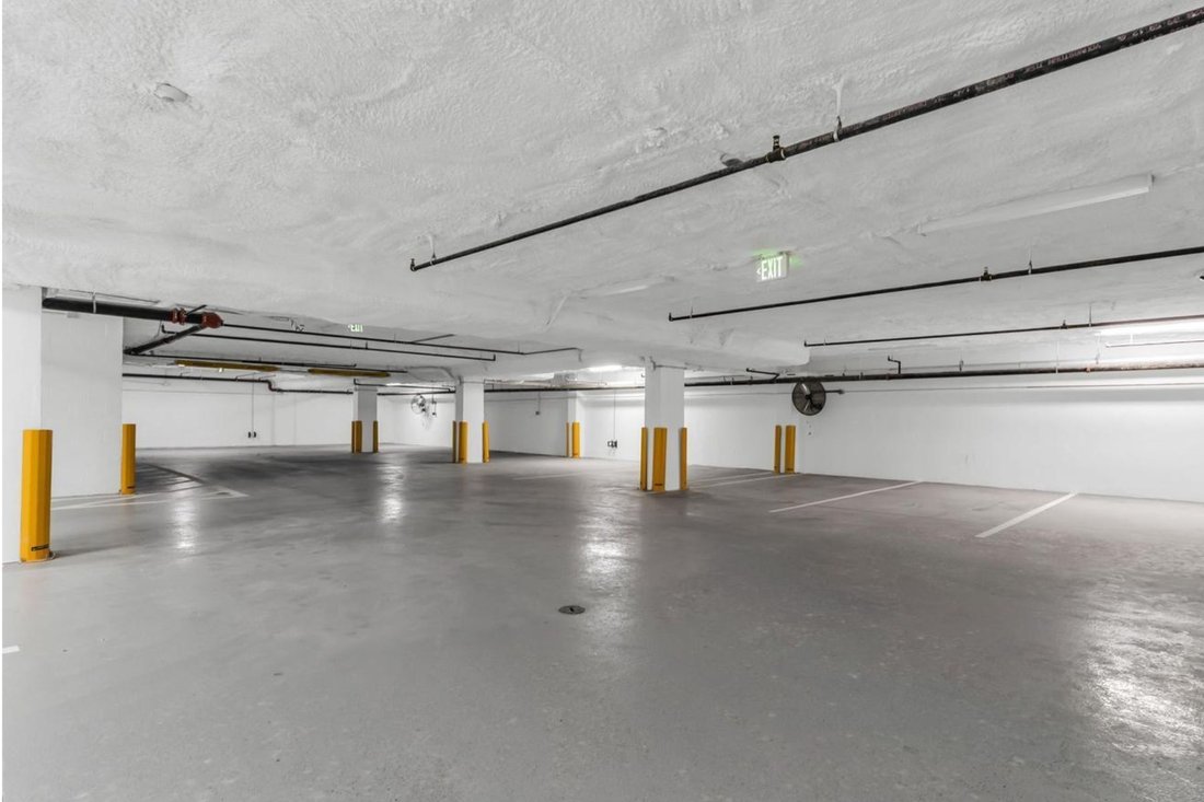 Condo in Arlington, Virginia, United States 4 - 18740187