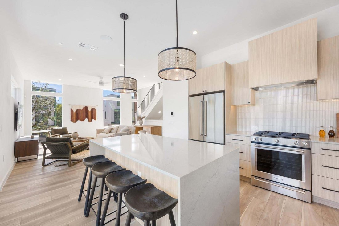 Condo in Austin, Texas, United States 1 - 18743637