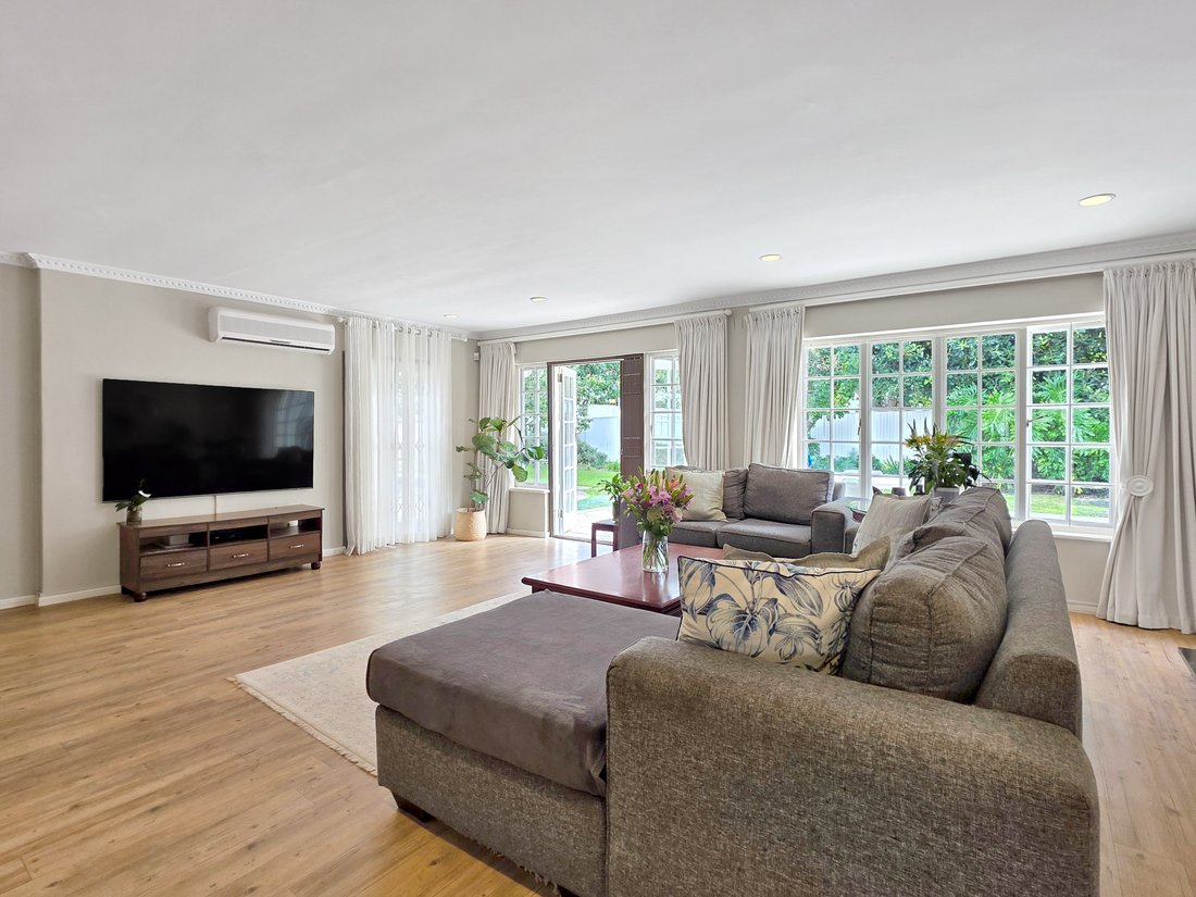Landhaus in Constantia, Silverhurst, Kapstadt 3 - 18742144