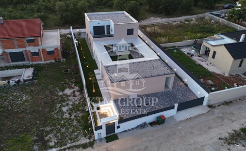 House in Opcina Policnik, Zadar County, Croatia 1