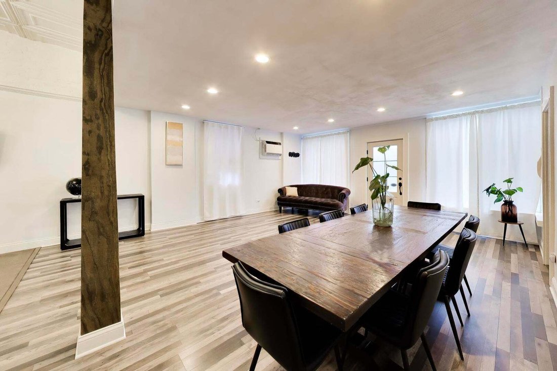 Autres à Chicago, Illinois, États-Unis 5 - 18741256