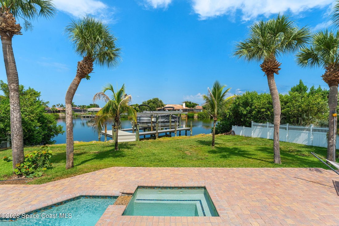 Casa en Indian Harbour Beach, Florida, Estados Unidos 2 - 18742652