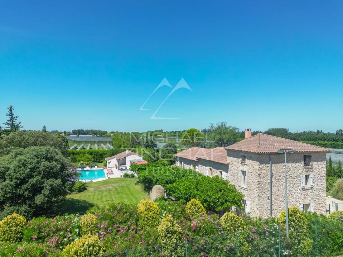 Casa en Cavaillon, Provenza-Alpes-Costa Azul, Francia 1 - 18741641