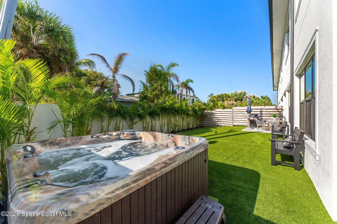 Townhouse in Indialantic, Florida, United States 2 - 18740324