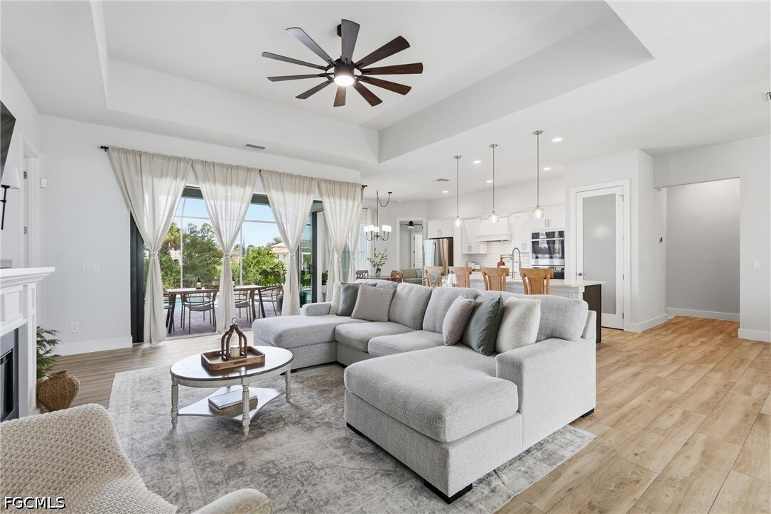 Casa en Cabo Coral, Florida, Estados Unidos 2 - 18744006