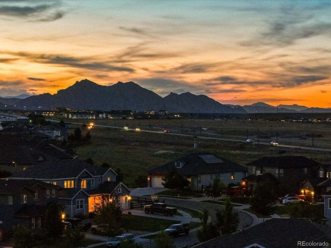 Casa a Arvada, Colorado, Stati Uniti 4 - 18740374