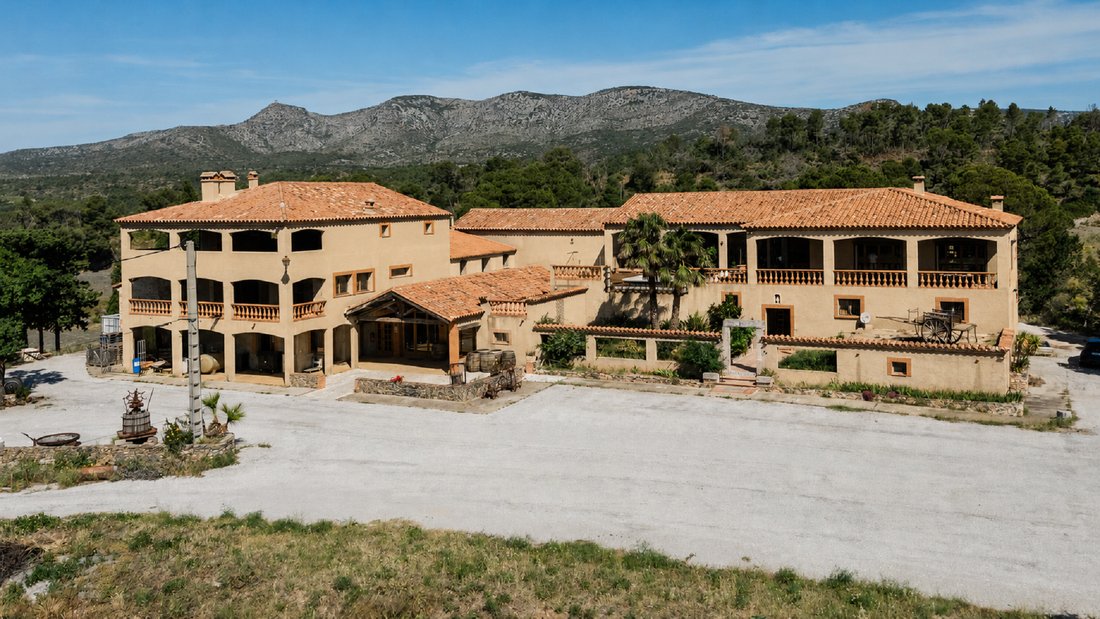 Haus in Gare, Perpignan, Frankreich 1 - 18112343