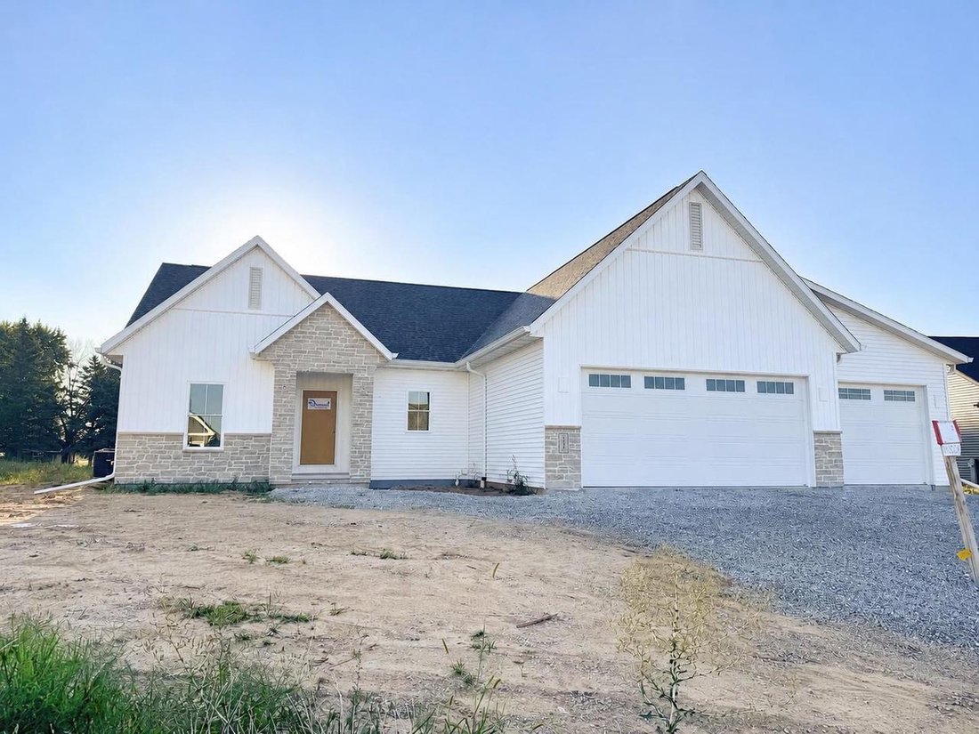 House in Menasha, Wisconsin, United States 2 - 18742775