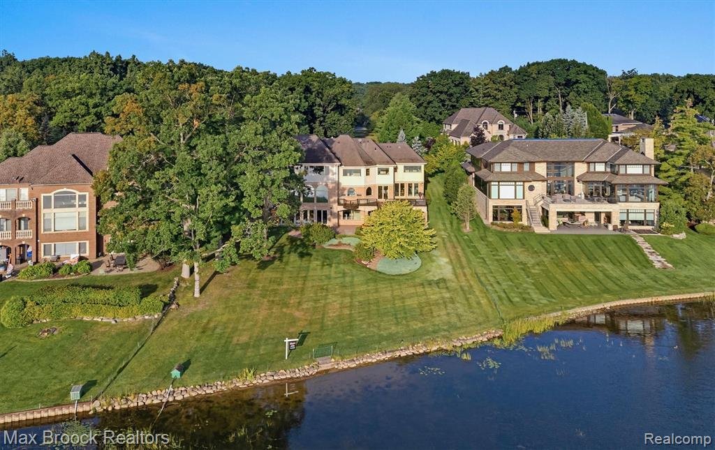 Casa a Bloomfield Hills, Michigan, Stati Uniti 1 - 18680416