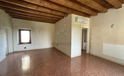 Appartamento a Sant'Ambrogio di Valpolicella, Veneto, Italia 1